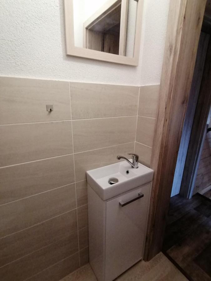 Chata Baska Na Liptove S Vlastnym Dvorom Liptovský Mikuláš Exterior foto